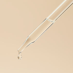 MCT - Mid Chain Triglycerides Liquid - close-up - Secondary Image