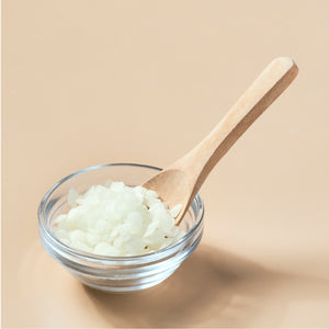 Beeswax - Ivory - close-up - Secondary Image