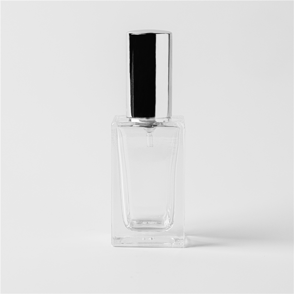 0.54 oz Clear Glass Perfume Bottle with Silver Spray Top