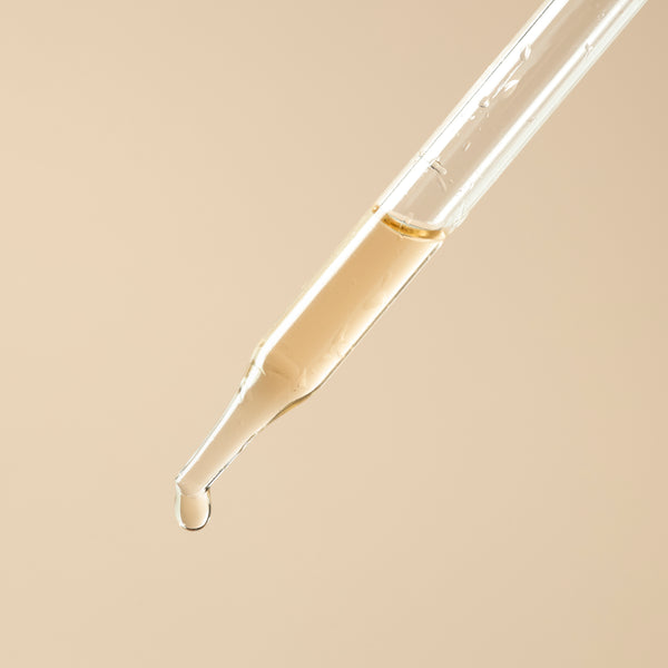 Mugwort Extract - Water Soluble - close-up