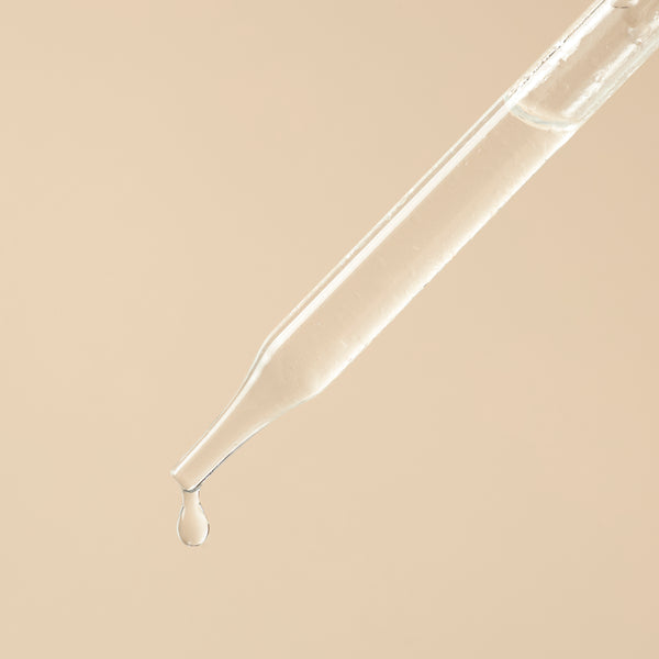 Geranium Water Essential Hydrosol - close-up