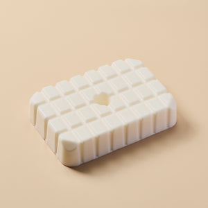 Detergent Free Goat Milk Melt & Pour Soap Base - close-up - Secondary Image