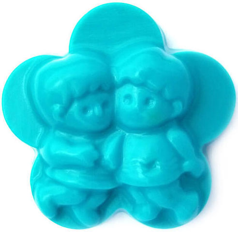 Kids Holding Hands Soap Mold - Zoom Media 1