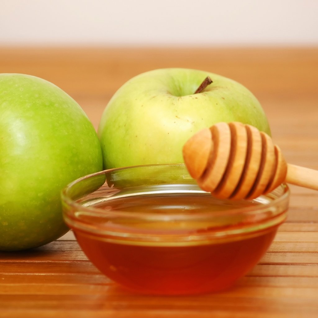 https://www.wholesalesuppliesplus.com/cdn-cgi/image/format=auto/https://www.wholesalesuppliesplus.com/Images/Products/10183-green-apple-honey.jpg