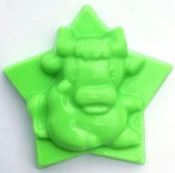 Cow in Star Soap Mold: 4 Cavity