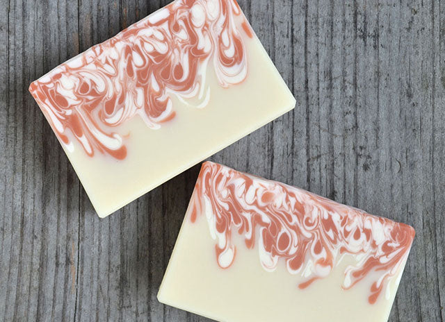 Raindrop Swirl Soap Recipe - Handmade Swirl Techniques