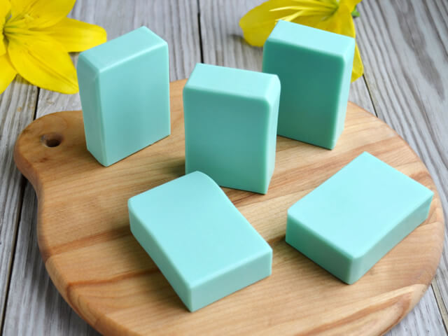 DIY Tall & Skinny Soap Mold
